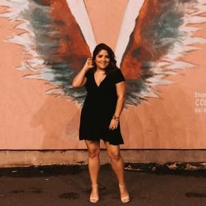 Meet your Posher, Oriana